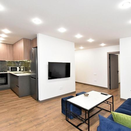 Beautiful Apartment Near The Republic Square Γιερεβάν Εξωτερικό φωτογραφία